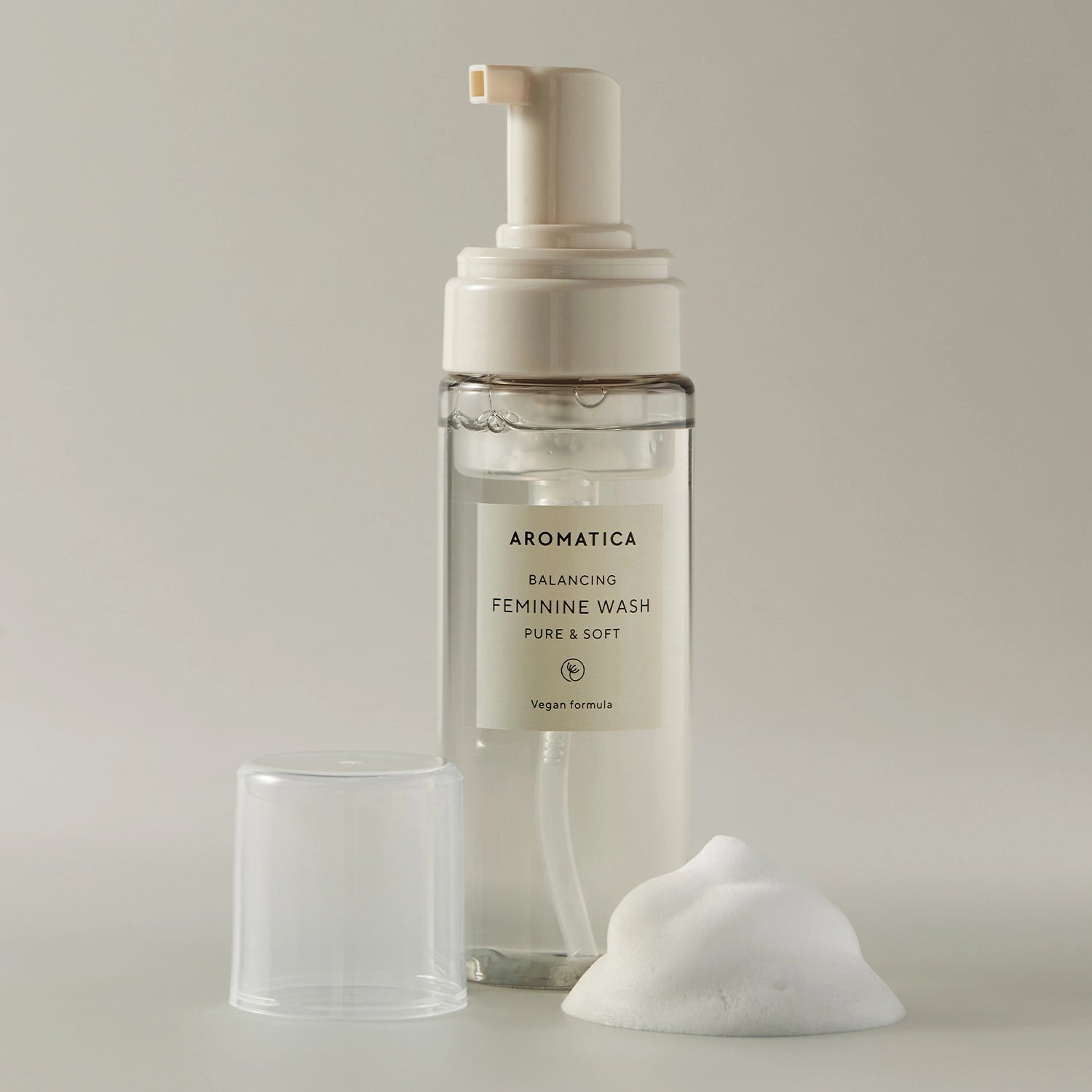 Maigs līdzsvarojošs gels intīmai higiēnai Aromatica Balancing Feminine Wash Pure & Soft