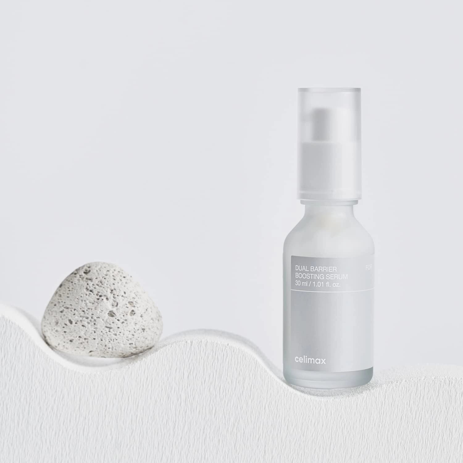 Aizsargbarjeru nodrošinošs serums-būsteris ar keramīdu kompleksu Celimax Dual Barrier Boosting Serum