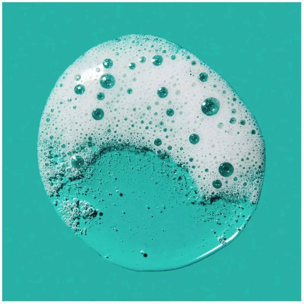 Attīrošs gels uz nepilnību veidošanos tendētai sejas un ķermeņa ādai CeraVe Blemish Control Cleanser