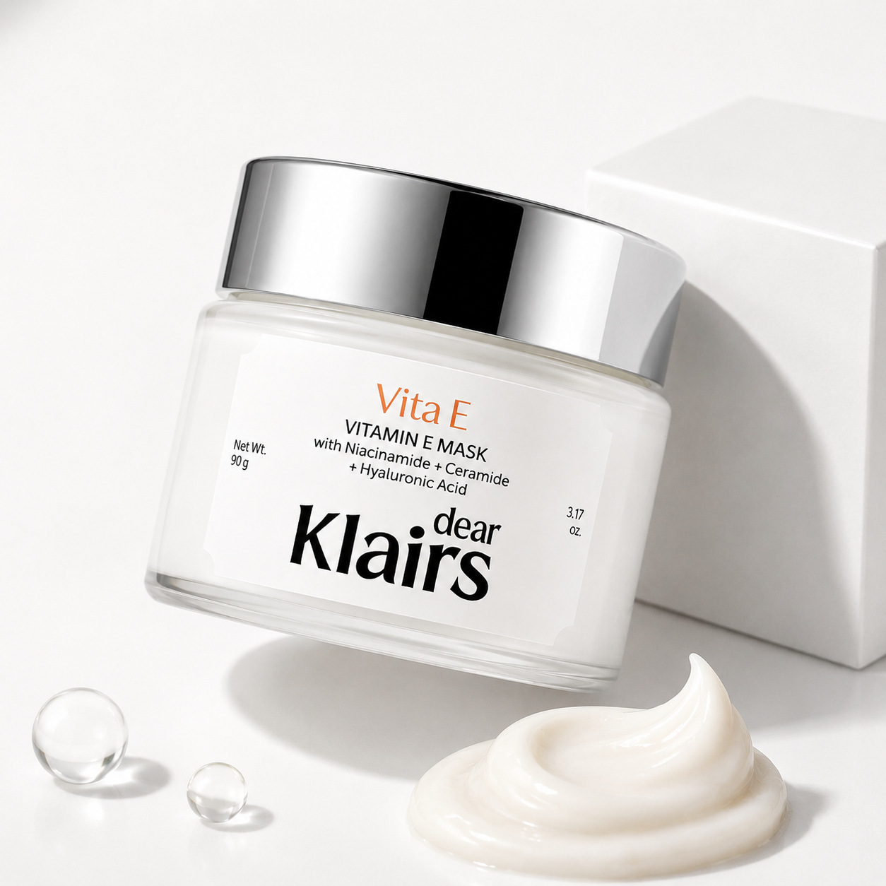 Vitamīniem bagāta maska mirdzuma piešķiršanai ādai Dear Klairs Freshly Juiced Vitamin E Mask