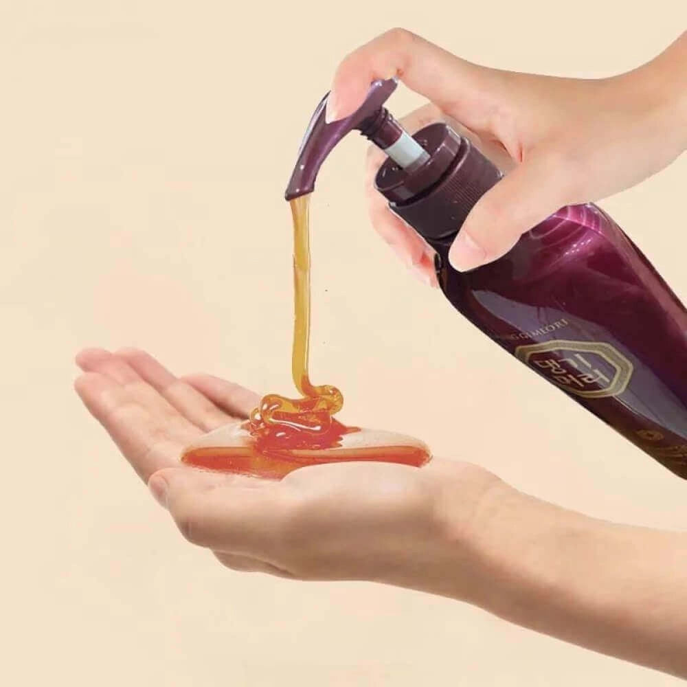 Atjaunojošs šampūns Daeng Gi Meo Ri Shampoo For Damaged Hair