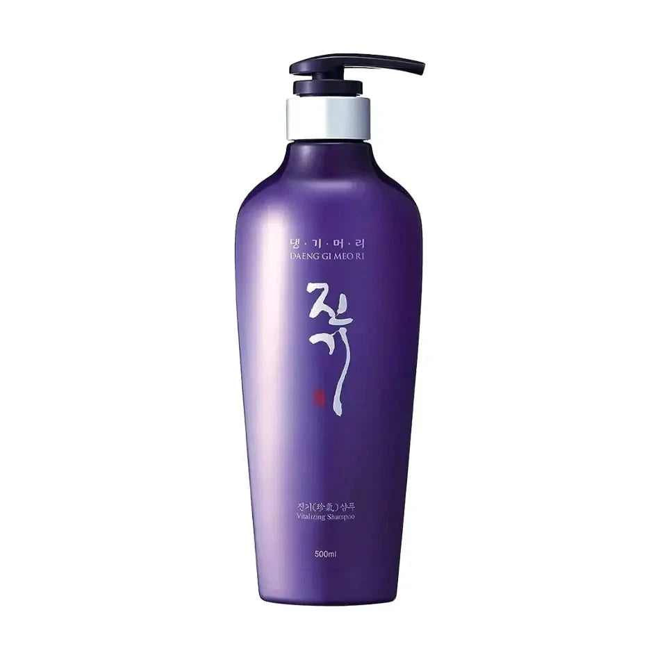 Atjaunojošs šampūns novājinātiem matiem Daeng Gi Meo Ri Vitalizing Shampoo