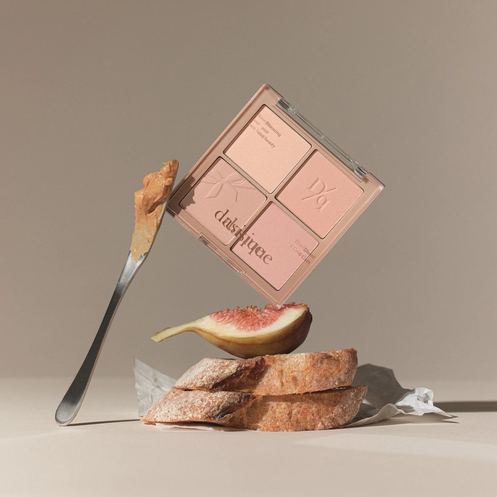 Vaigu sārtuma palete Dasique Blending Mood Cheek