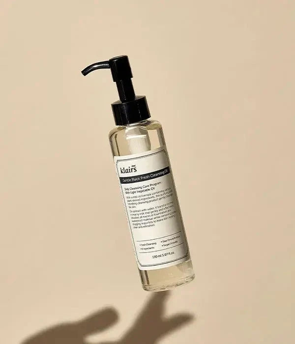 Mitrinoša hidrofīlā eļļa Dear Klairs Gentle Black Fresh Cleansing Oil