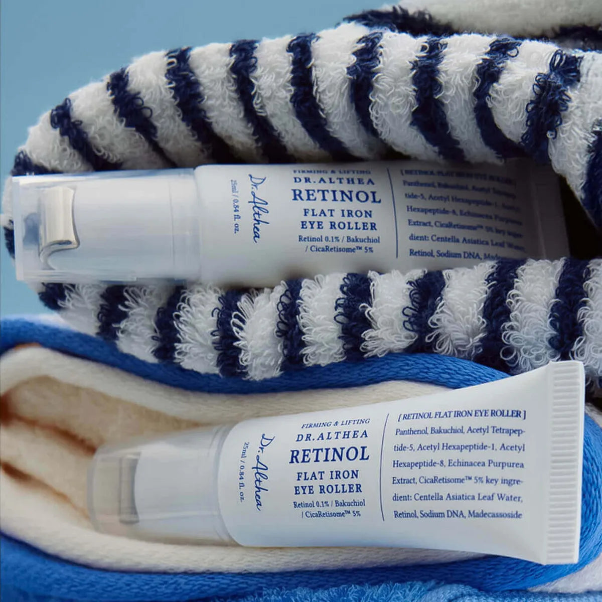 Masāžas acu krēms ar 0,1% retinolu Dr. Althea Retinol Flat Iron Eye Roller