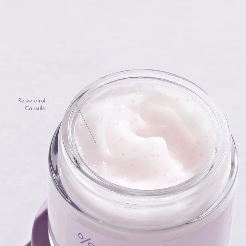 Vegānais liftinga krēms ar ogām un resveratrolu Dr.Ceuracle Vegan Active Berry Lifting Cream