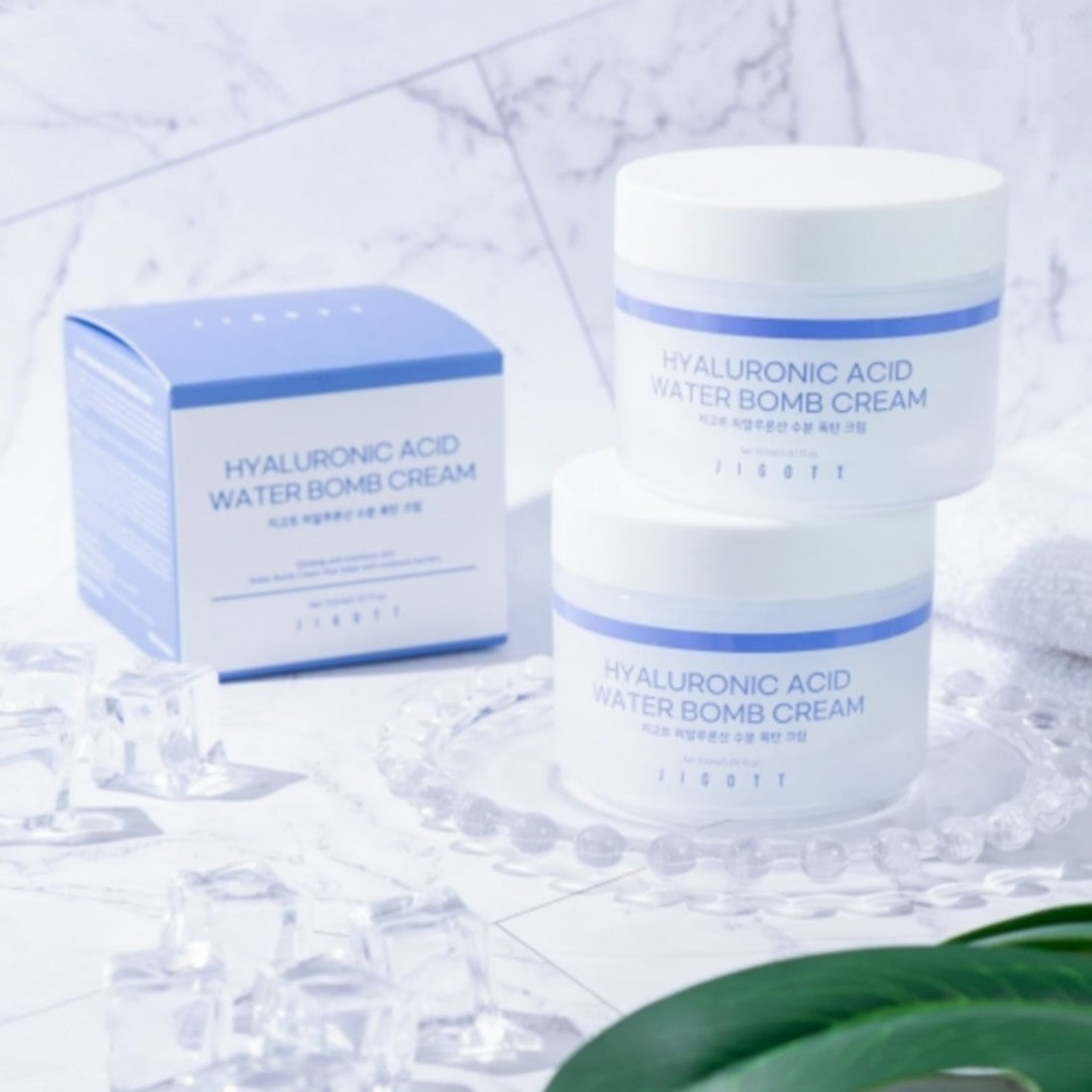 Увлажняющий крем для лица Jigott Hyaluronic Acid Water Bomb Cream