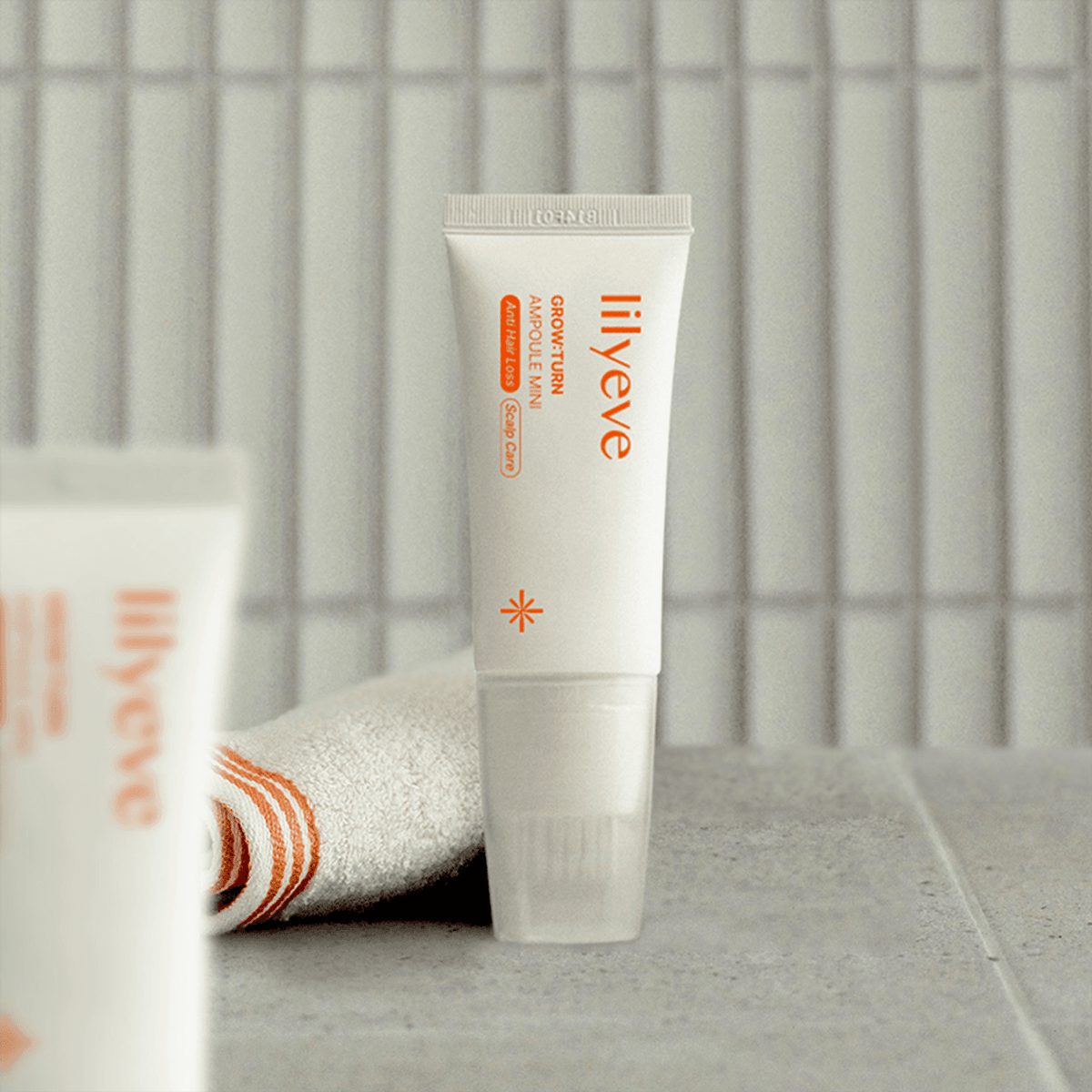 Ampula pret matu izkrišanu Lilyeve Grow: Turn Exosome Brush Ampoule