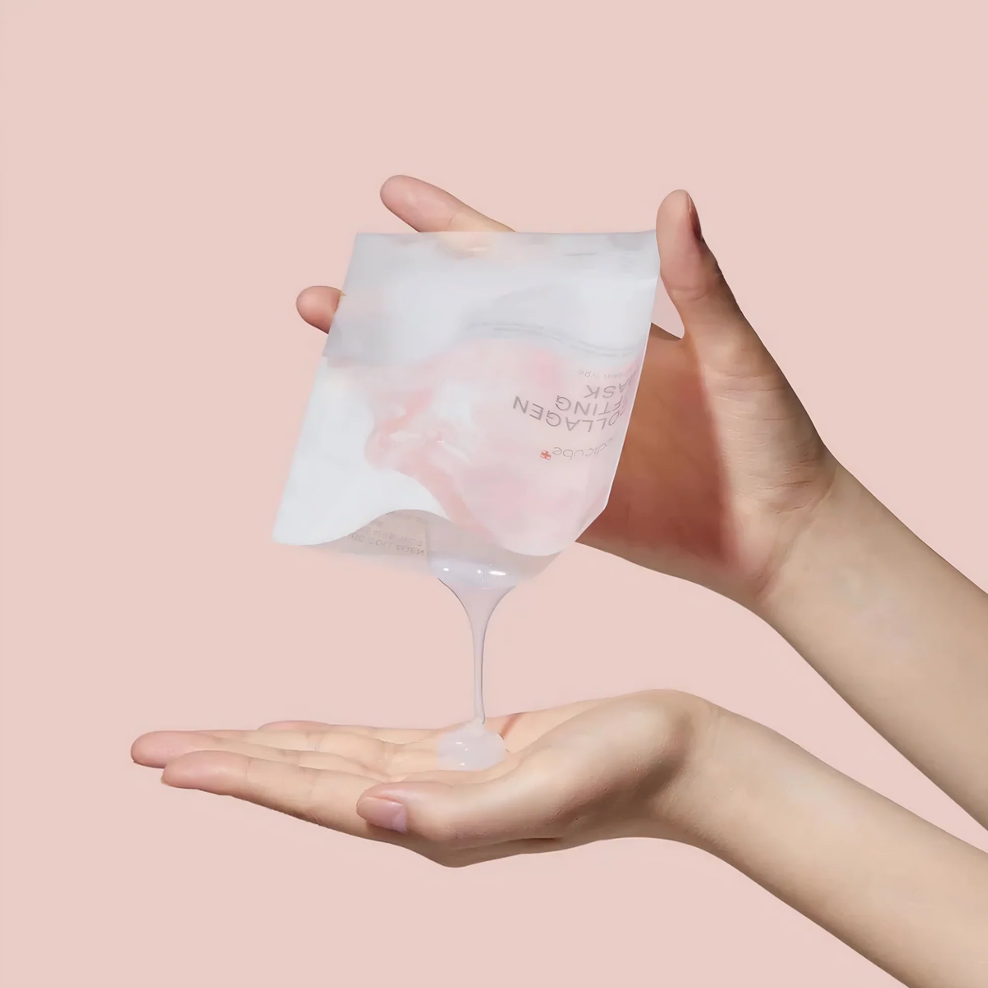 Подтягивающая тканевая маска с коллагеном Medicube Collagen Lifting Mask