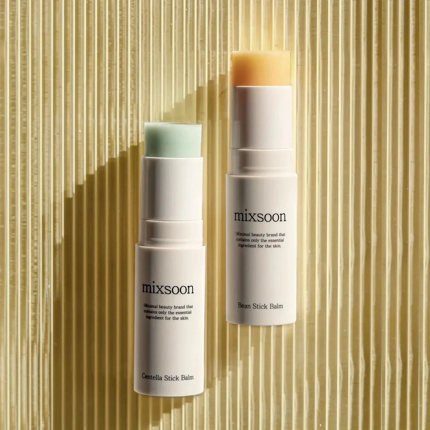 Zīmulis sejai ar sojas pupiņu ekstraktu Mixsoon Bean Stick Balm