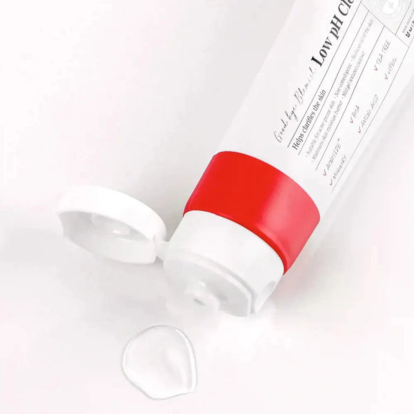 Vājas skābes attīrošs gels-putiņas aknes novēršanai ar peptīdiem Mizon Good Bye Blemish Low Ph Cleanser