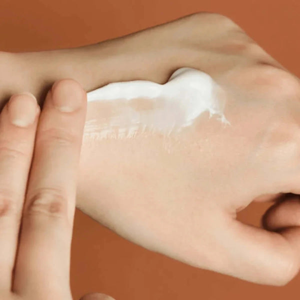 Intensīvs lamelārais krēms ar probiotiķiem SKIN1004 Madagascar Centella Probio-Cica Enrich Cream