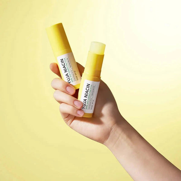 Balinošs zīmulis pret pigmentācijas plankumiem ar juzu ekstraktu Some By Mi Yuja Niacin Dark Spot Correcting Stick