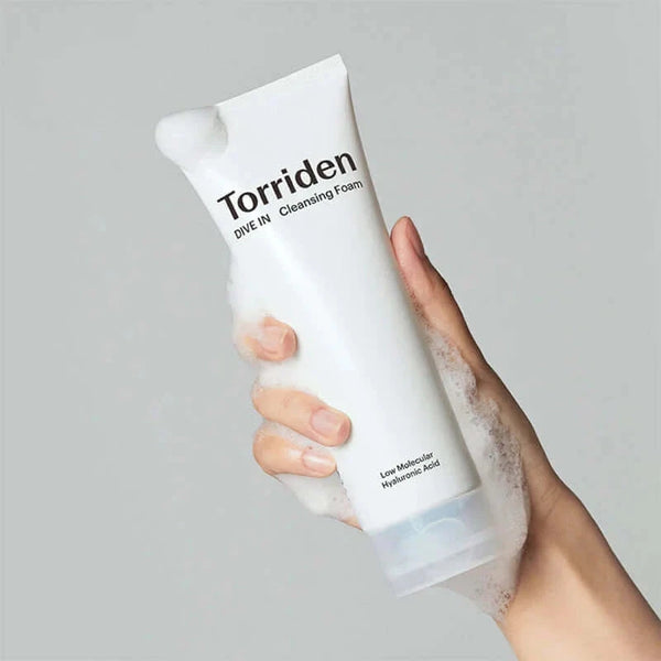 Attīrošās putiņas ar hialuronskābi Torriden DIVE-IN Low Molecular Hyaluronic Acid Cleansing Foam