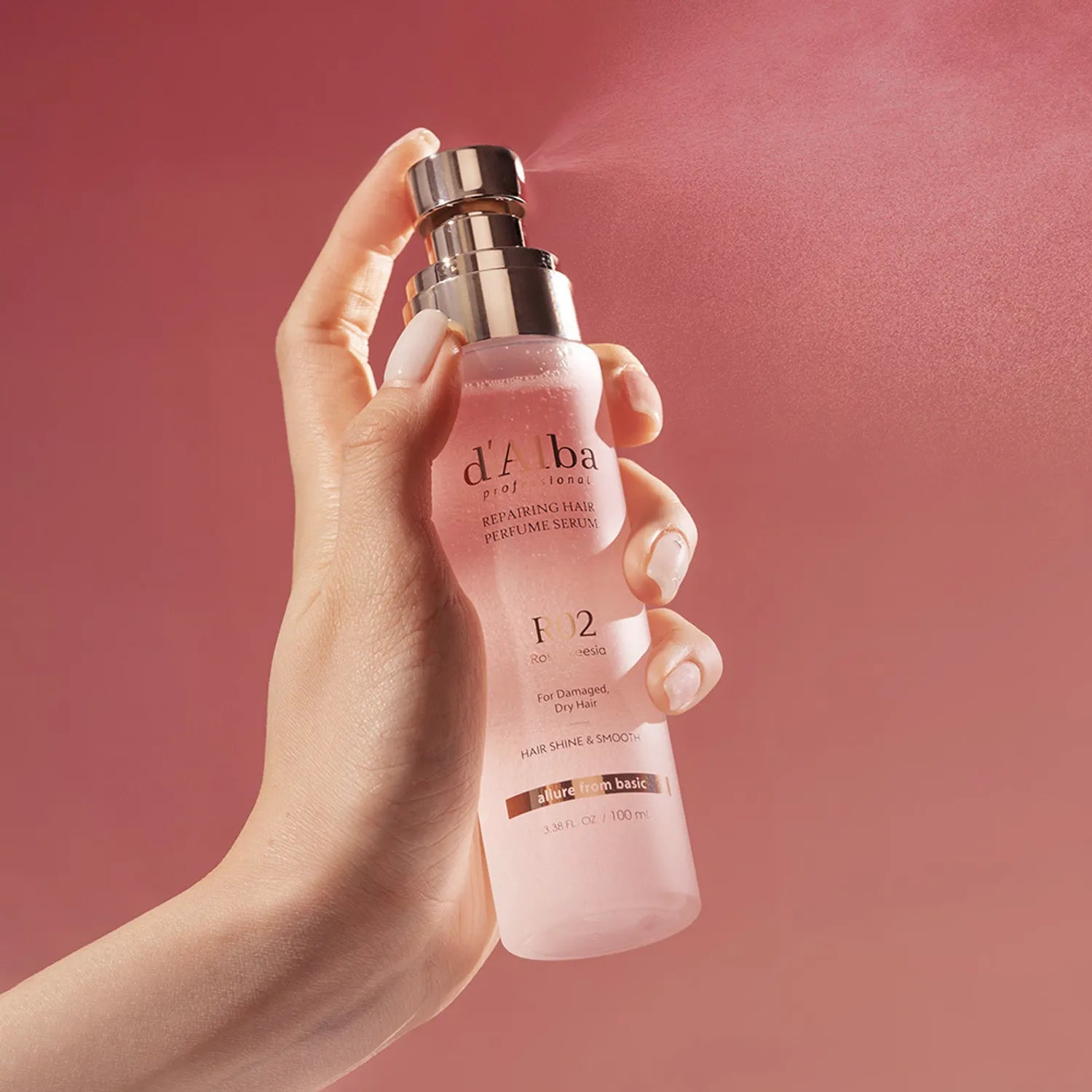 Парфюмированный спрей серум для волос d’Alba Professional Repairing Hair Perfume Serum