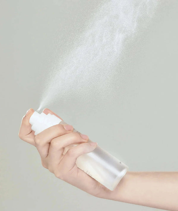 Mitrinošs izsmidzināmais līdzeklis sejai HYGGEE All-In-One Mist