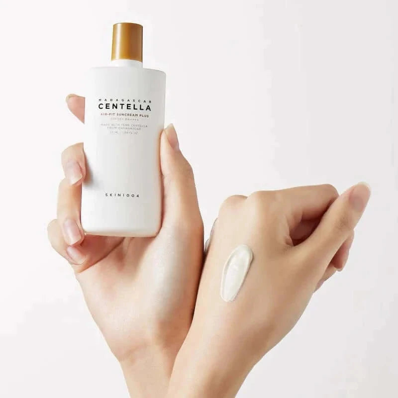 Gaisīgs saules aizsargkrēms SKIN1004 Madagascar Centella Air-Fit Suncream Plus SPF50+ PA++++