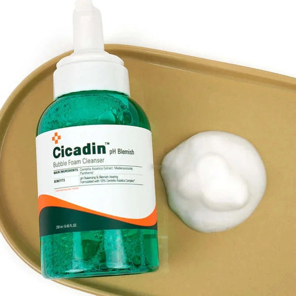 Putiņas sejas mazgāšanai ar Āzijas centellu Missha Cicadin pH Blemish Bubble Foam Cleanser