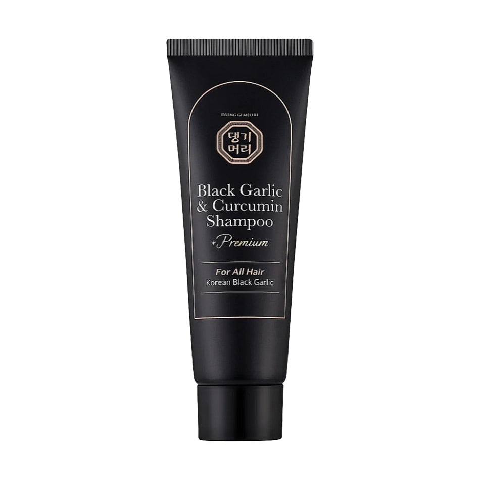 Šampūns ar melno ķiploku un kurkumas ekstraktu Daeng Gi Meo Ri Black Garlic & Curcumin Shampoo