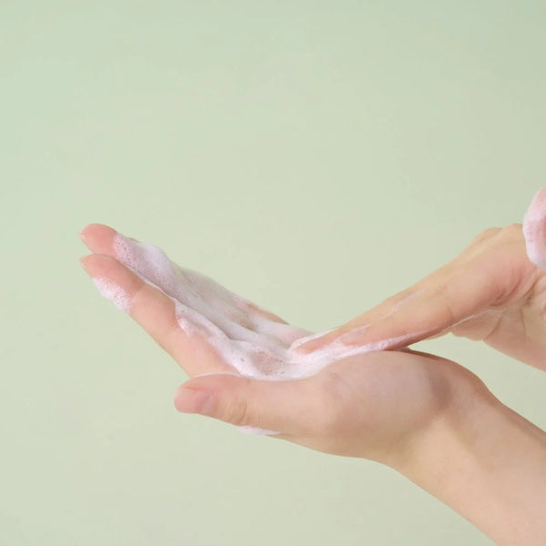 Антибактериальная пенка для умывания SKIN1004 Madagascar Centella Tea-Trica BHA Foam